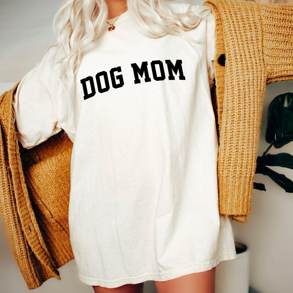 Comfort Colors Tee Dog Mom Shirt New Dog Mom Shirt Proud Puppy Mama Mothers Day Gift Golden Retriever Mom Girl Mama Golden Doodle Mom -trungten- Qk9nn Graphic Printed Merch